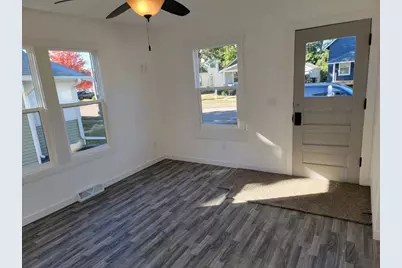 1637 Fayette Avenue, Beloit, WI 53511 - Photo 3