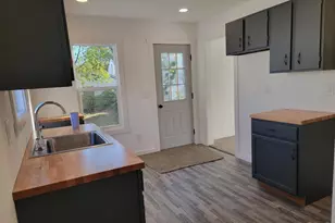 1637 Fayette Ave, Beloit, WI 53511 - Photo 13