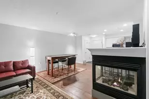 8530 Greenway Blvd, Middleton, WI 53562 - Photo 29