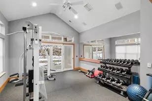 8530 Greenway Blvd, Middleton, WI 53562 - Photo 11