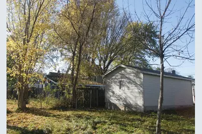 72 S Main Street, Montello, WI 53949 - Photo 3