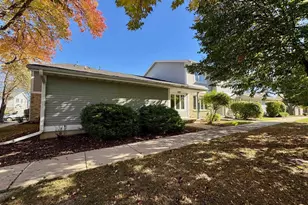 4525 Martha Ln, Madison, WI 53716 - Photo 23