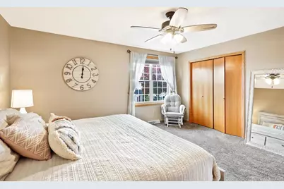 2391 Effingham Way, Sun Prairie, WI 53590 - Photo 17