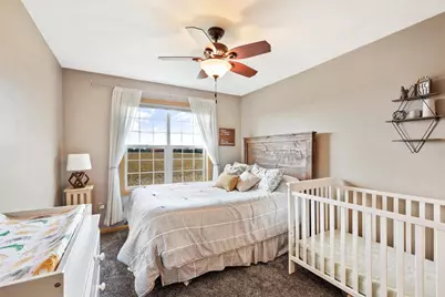 2391 Effingham Way, Sun Prairie, WI 53590 - Photo 19