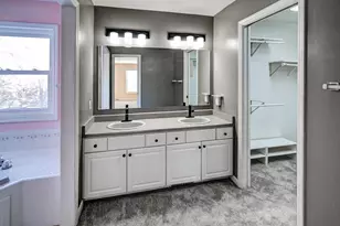 5708 Pembroke Dr, Fitchburg, WI 53711 - Photo 35