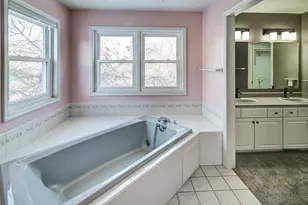 5708 Pembroke Dr, Fitchburg, WI 53711 - Photo 39