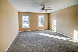 5708 Pembroke Dr, Fitchburg, WI 53711 - Photo 31