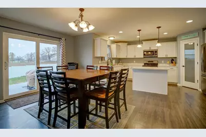 131 W Blackhawk Drive, Fort Atkinson, WI 53538 - Photo 13