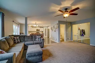 131 W Blackhawk Dr, Fort Atkinson, WI 53538 - Photo 11