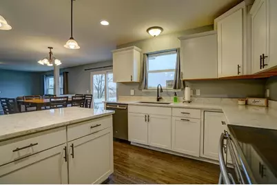 131 W Blackhawk Drive, Fort Atkinson, WI 53538 - Photo 7