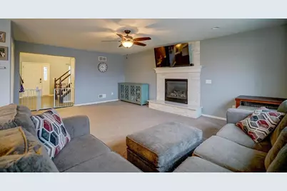 131 W Blackhawk Drive, Fort Atkinson, WI 53538 - Photo 11