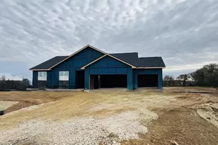 549 Prestige Ct, Edgerton, WI 53534 - Photo 1