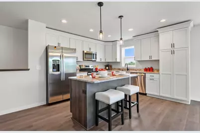 549 Prestige Court, Edgerton, WI 53534 - Photo 7