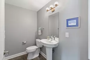 137 E Wilson St, Madison, WI 53703 - Photo 17