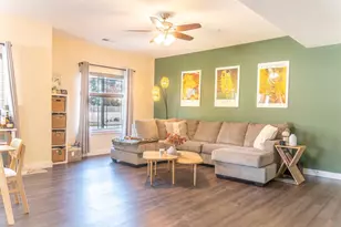 1325 Bunker Hill Dr, Sun Prairie, WI 53590 - Photo 5