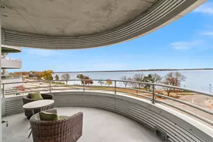 137 E Wilson St, Madison, WI 53703 - Photo 17