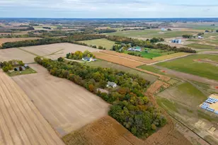 1021 Prairie Queen Rd, Cambridge, WI 53523 - Photo 75