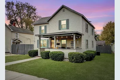 317 N Beaumont Road, Prairie Du Chien, WI 53821 - Photo 1