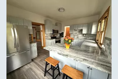 307 S University Avenue, Beaver Dam, WI 53916 - Photo 7