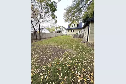 307 S University Avenue, Beaver Dam, WI 53916 - Photo 3