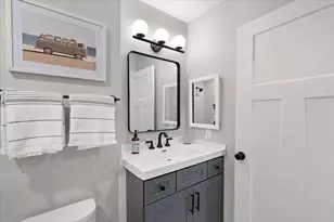 6251 Charing Cross Ln, Middleton, WI 53562 - Photo 17