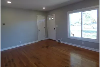 1947 S Church Street, Beloit, WI 53511 - Photo 5