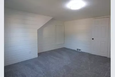 1947 S Church Street, Beloit, WI 53511 - Photo 9