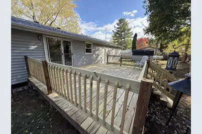 N2089 Shadow Road, Waupaca, WI 54981 - Photo 7