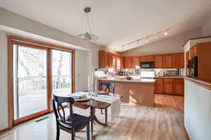 7265 W Valley Ridge Dr, Madison, WI 53719 - Photo 13