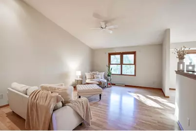 7265 W Valley Ridge Drive, Madison, WI 53719 - Photo 9