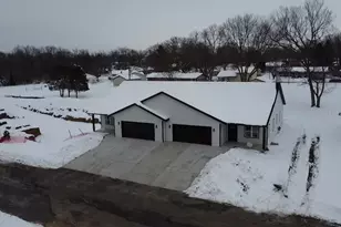 1222 Prairie Ave, Janesville, WI 53545 - Photo 29