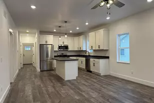 1222 Prairie Ave, Janesville, WI 53545 - Photo 3