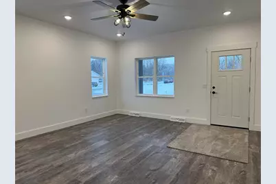 1222 Prairie Avenue, Janesville, WI 53545 - Photo 5