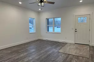 1222 Prairie Ave, Janesville, WI 53545 - Photo 5