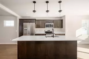 1759 Waverly Wy, Sun Prairie, WI 53590 - Photo 5