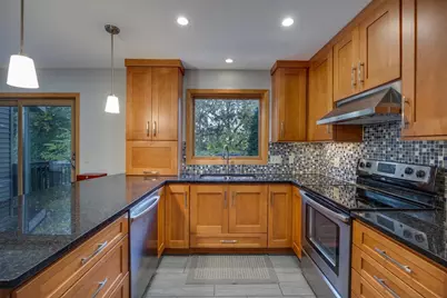 1506 Winchester Place, Janesville, WI 53548 - Photo 7