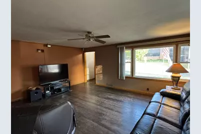 227 Windsor Street, Sun Prairie, WI 53590 - Photo 9