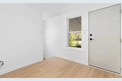 1424 St Lawrence Avenue, Beloit, WI 53511 - Photo 11