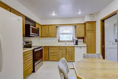 3109 Ashford Lane, Madison, WI 53713 - Photo 11