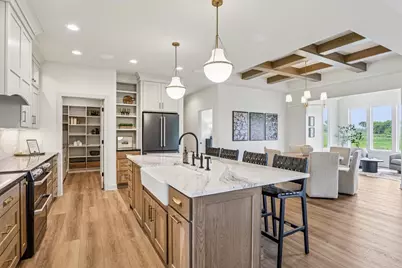 809 Nancy Court, Waunakee, WI 53597 - Photo 9