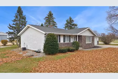 1015 E High Street, Milton, WI 53563 - Photo 7