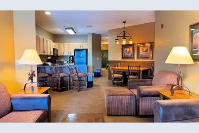 350 E Hiawatha Drive #212, Wisconsin Dells, WI 53965 - Photo 5