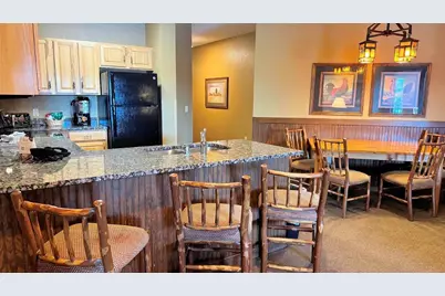 350 E Hiawatha Drive #212, Wisconsin Dells, WI 53965 - Photo 11