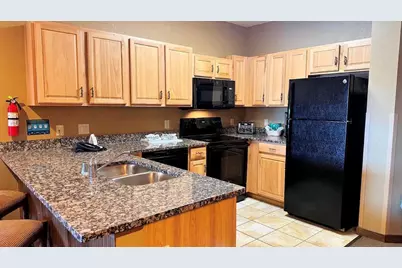 350 E Hiawatha Drive #212, Wisconsin Dells, WI 53965 - Photo 7
