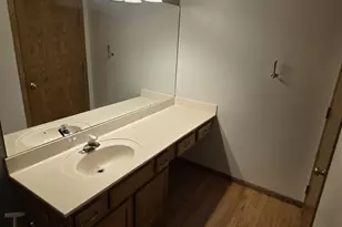 117 Knutson Dr, Madison, WI 53704 - Photo 25