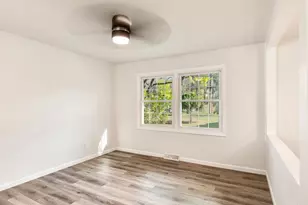 471 Walker Ave, Green Lake, WI 54941 - Photo 11