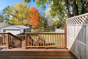 471 Walker Ave, Green Lake, WI 54941 - Photo 5