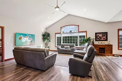 305 Venus Way, Madison, WI 53718 - Photo 13