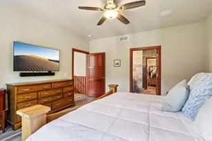 305 Venus Way, Madison, WI 53718 - Photo 37