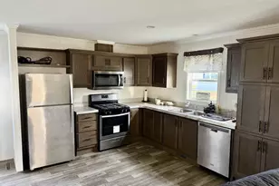 38005 Hwy 18, Prairie Du Chien, WI 53821 - Photo 13